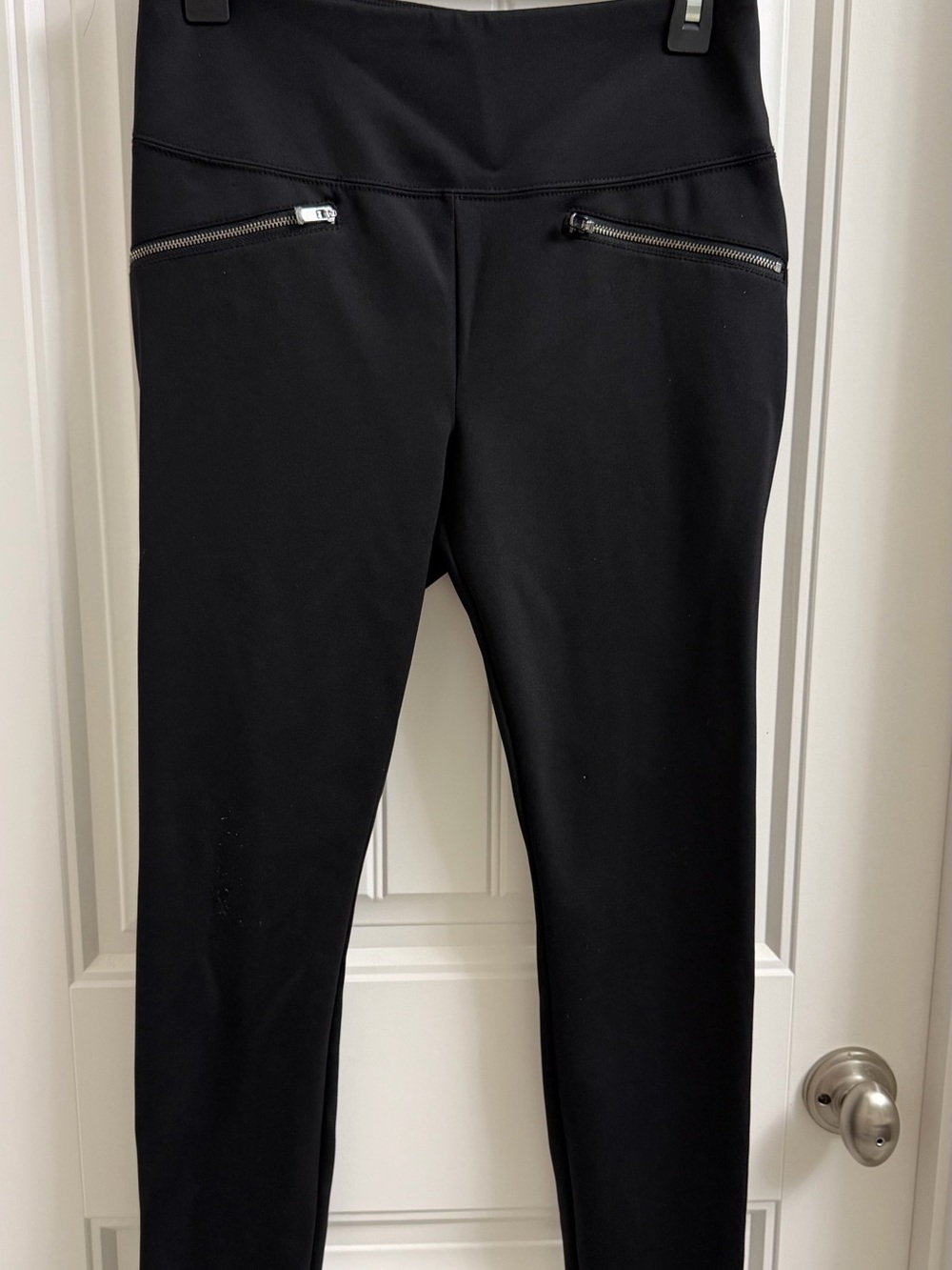 White House Black Market Black Leggings with Zip Pockets